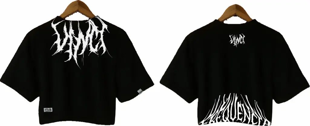 CROP TOP NEGRA FRECUENCIA VINCI.webp